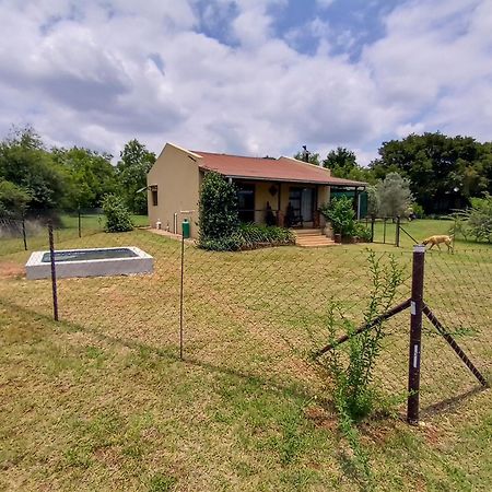 Votadini Country Cottages Magaliesburg Habitación foto